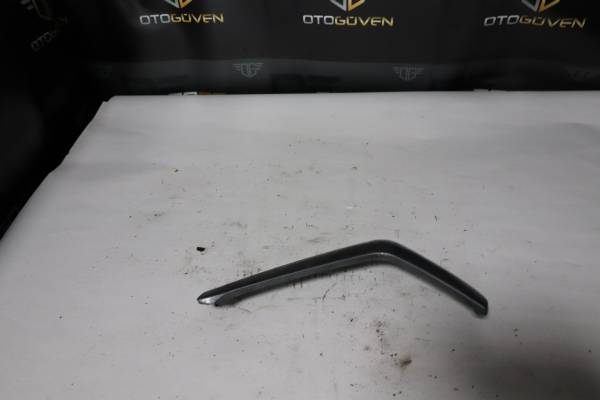 FORD CUSTOM 310 S 155 PS ÇIKMA PARÇA  İÇ AYNA PLASTİĞİ (2)